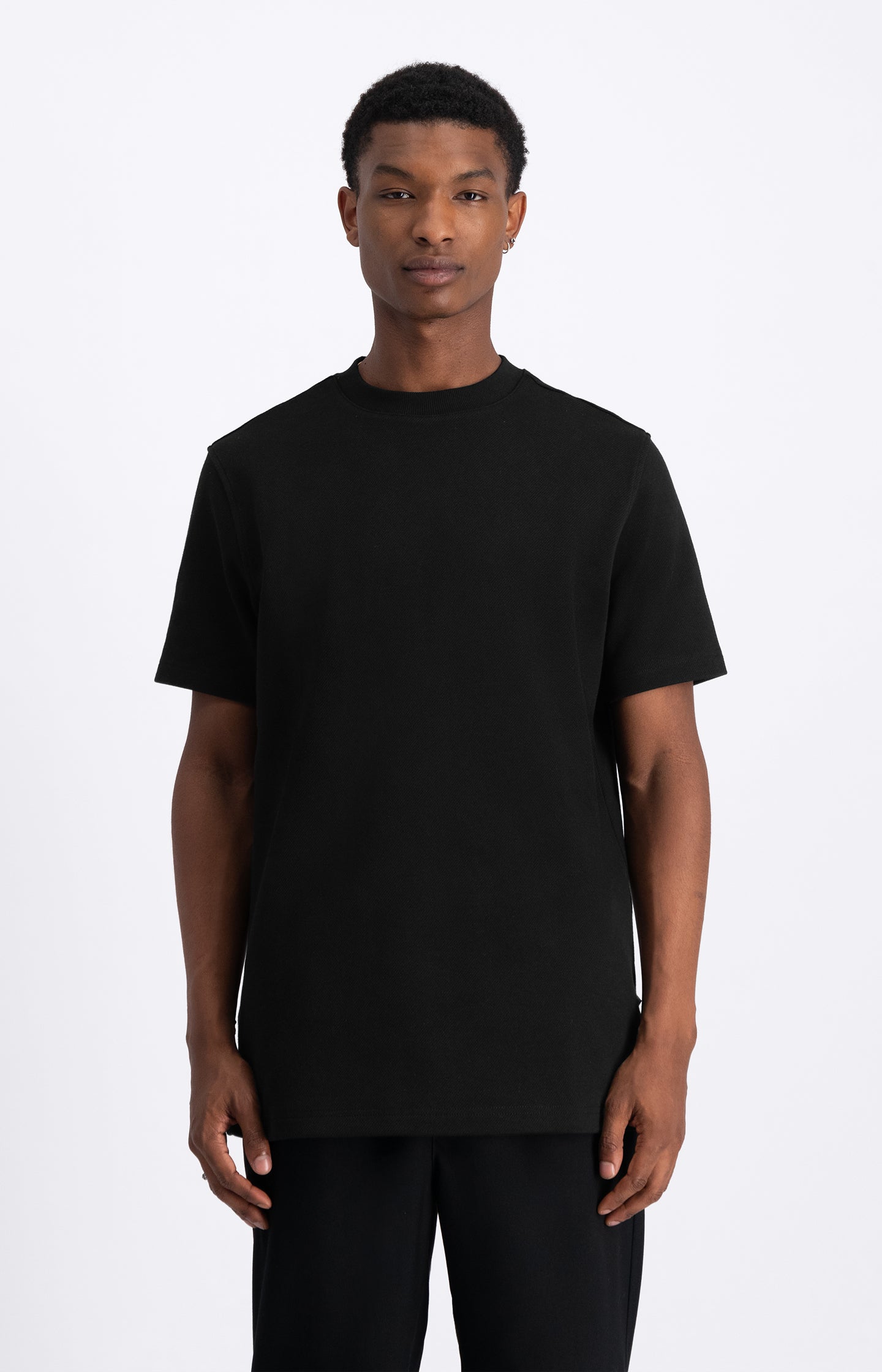#color_Black