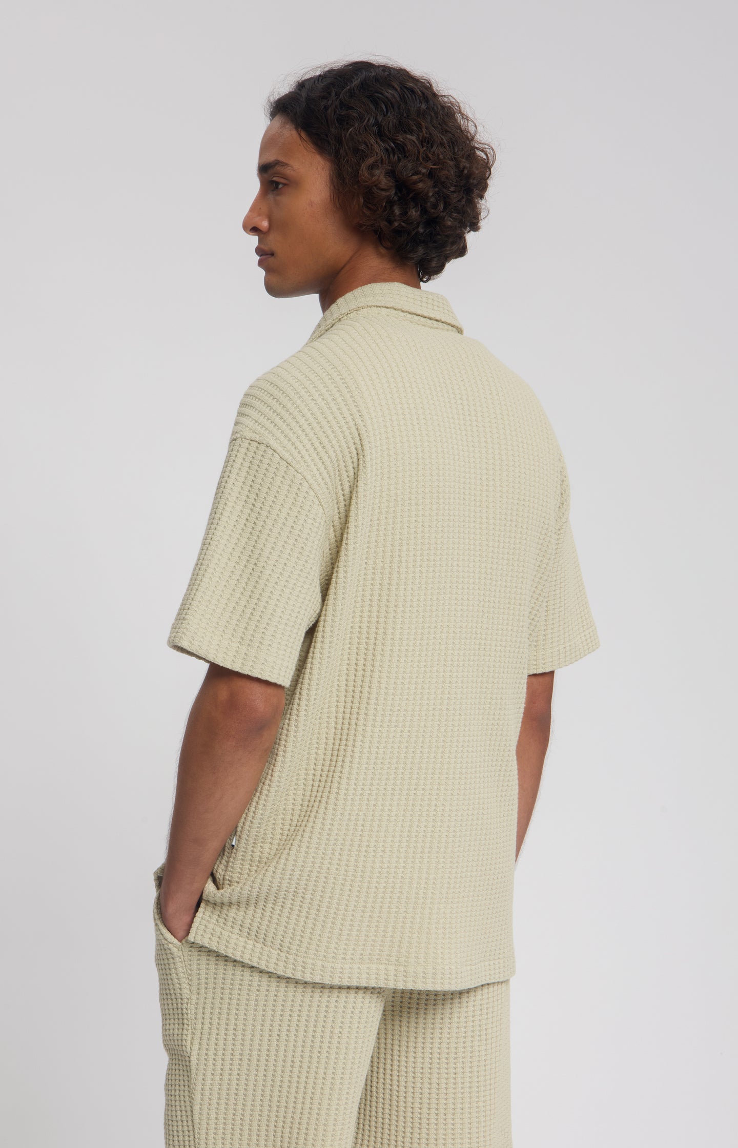 FLOWEN STRUCTURED RESORT SHIRT