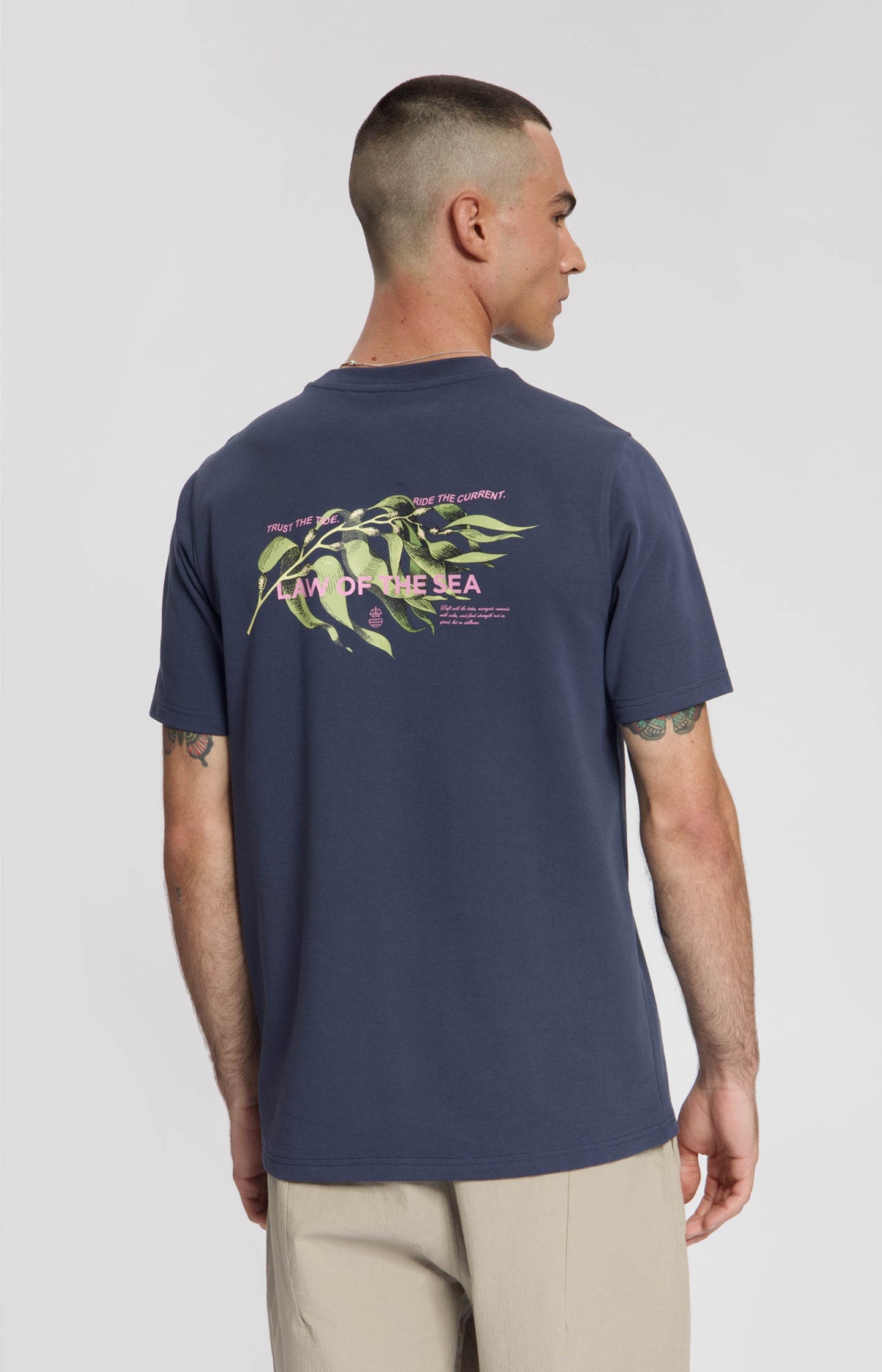 SWEPT ARTWORK T-SHIRT