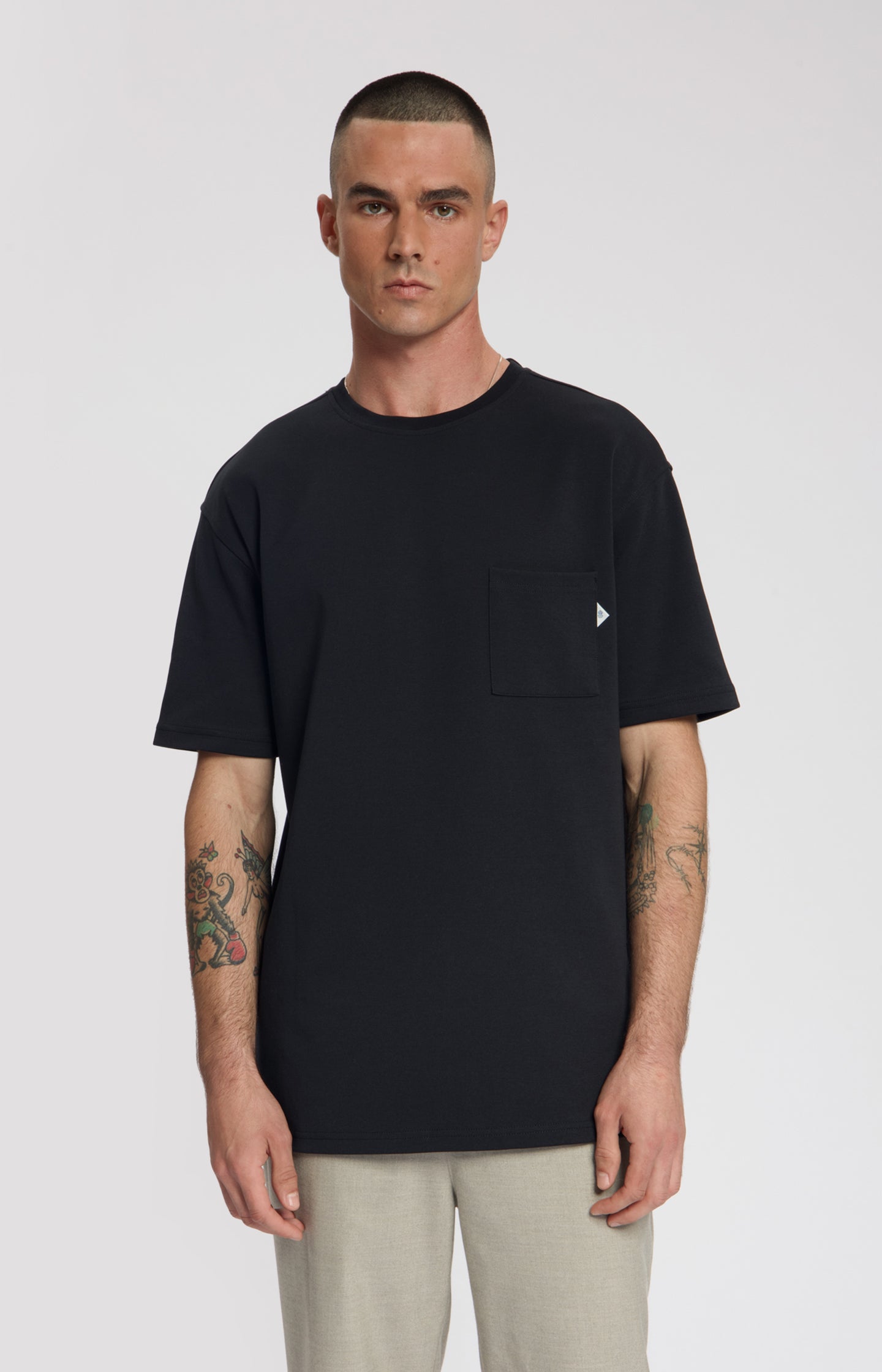 #color_Black