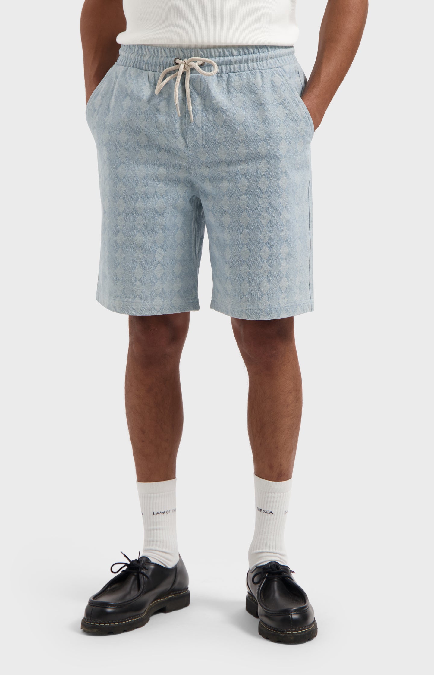 LAZORN BLEACHED DENIM JACQUARD SHORT