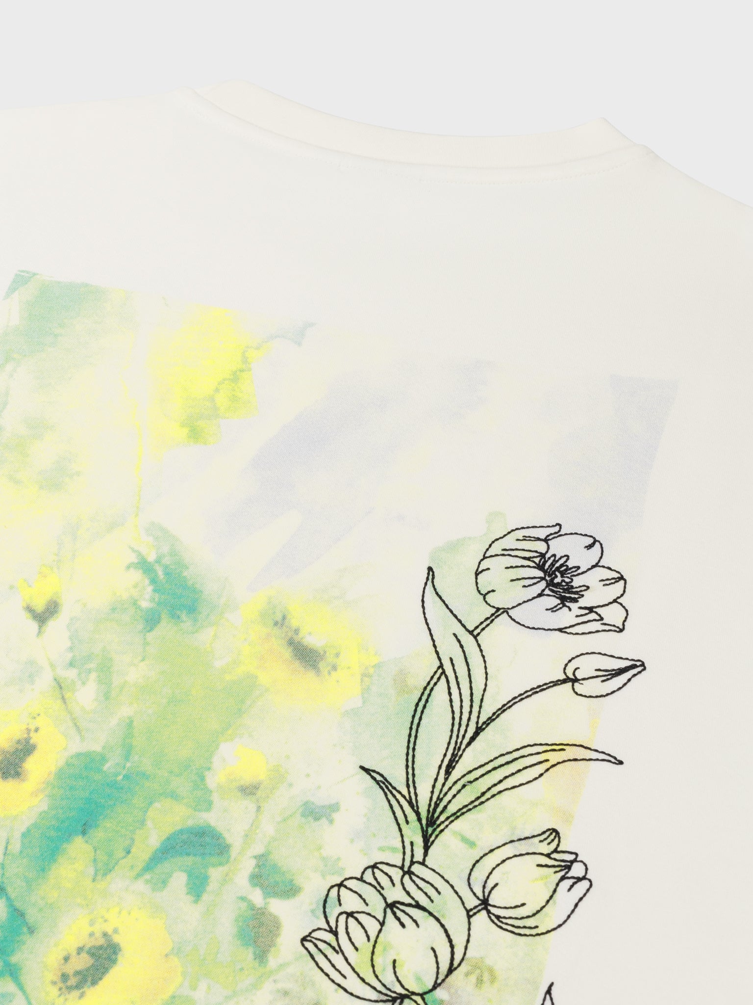 FLORA ARTWORK T-SHIRT