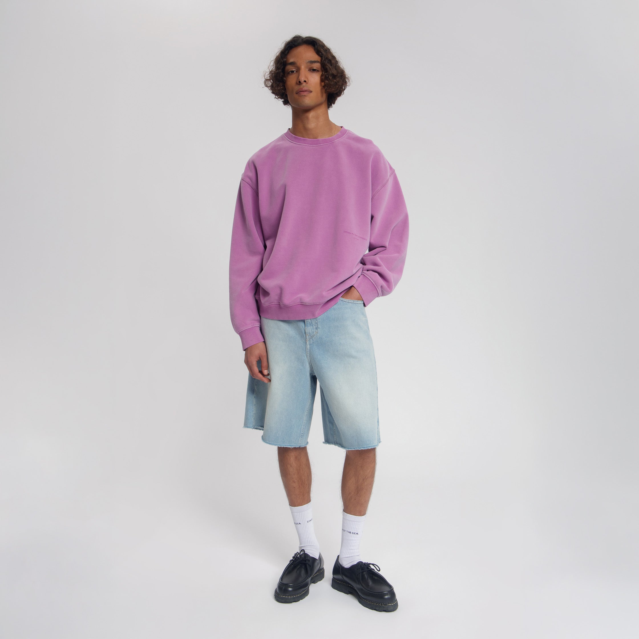 TORRIA GARMENT DYED SWEAT CREWNECK