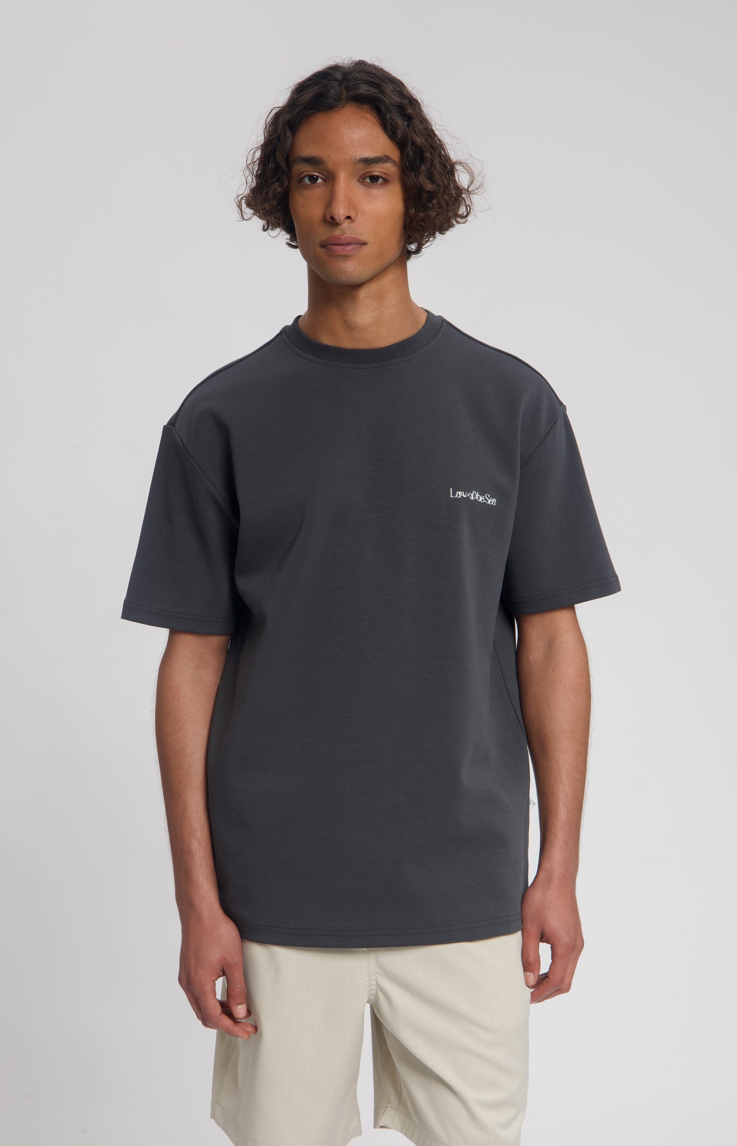 PALM SWAY ARTWORK T-SHIRT