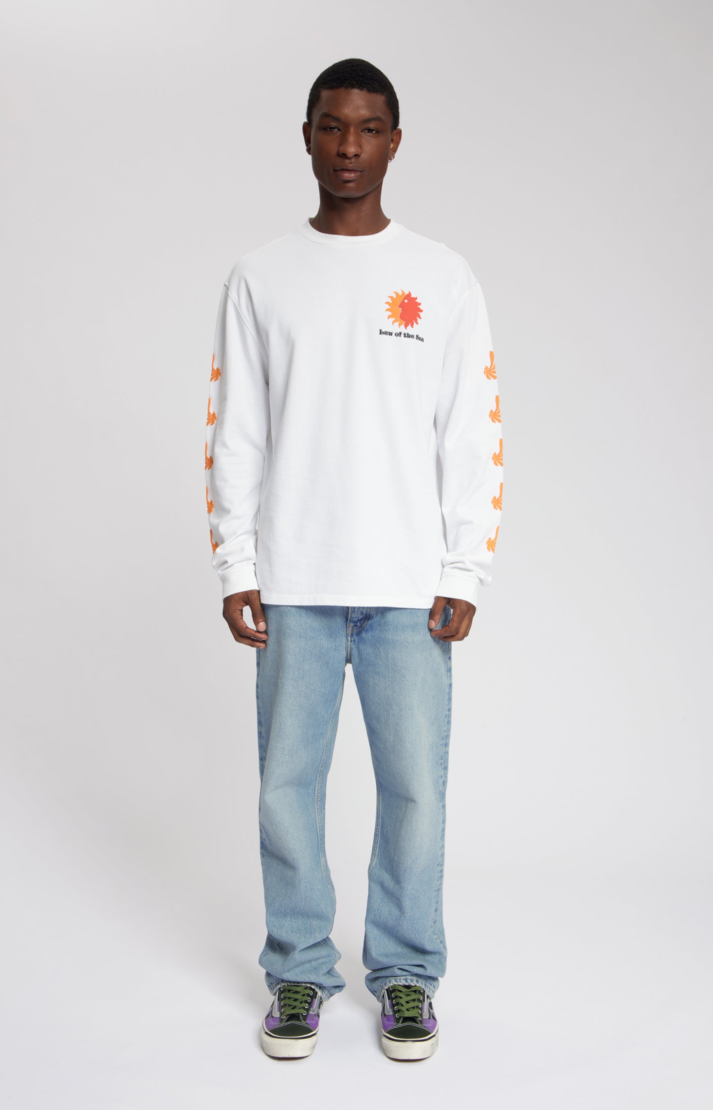 SUNNY LONGSLEEVE ARTWORK T-SHIRT