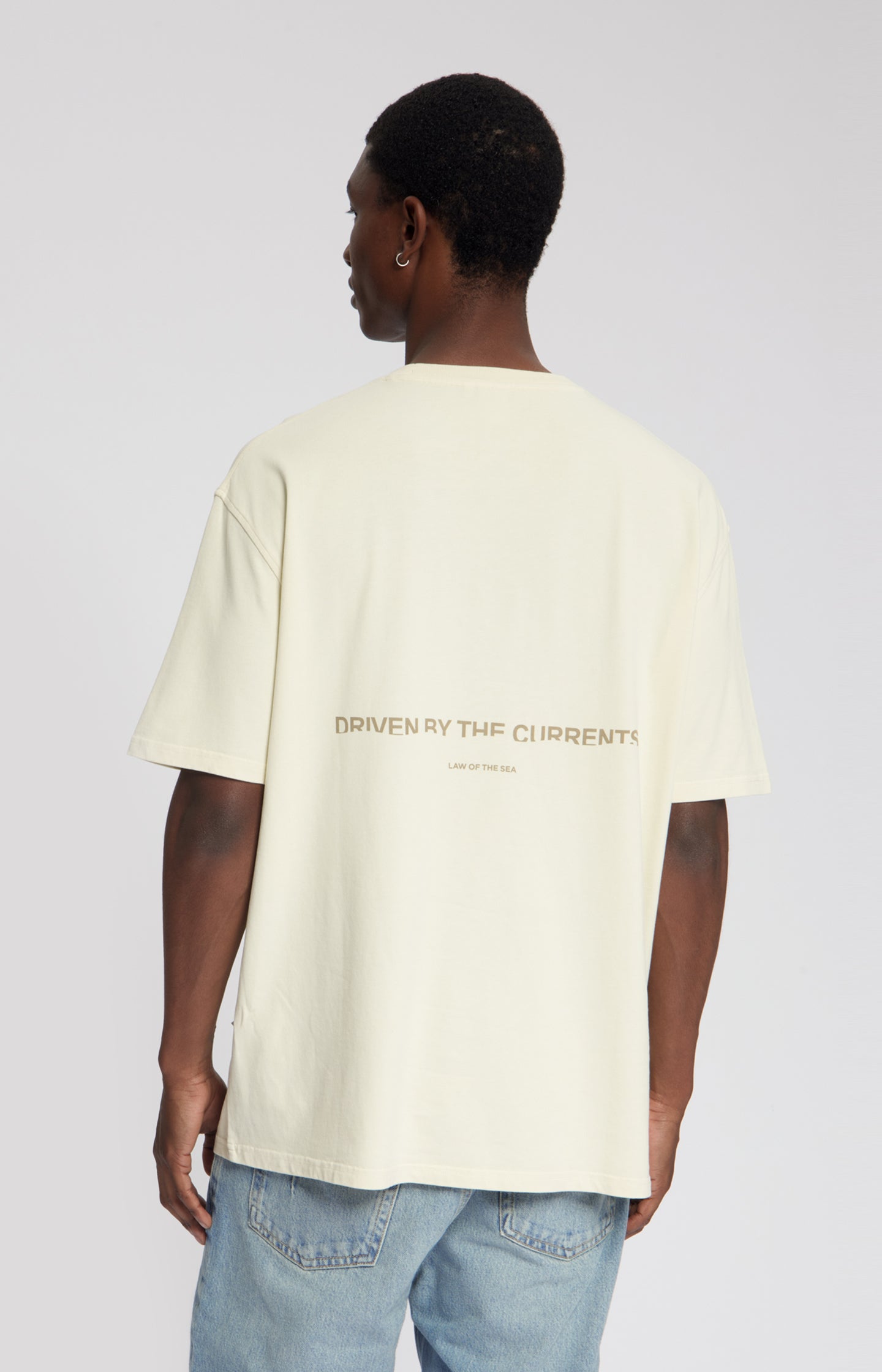 color_Almond Milk