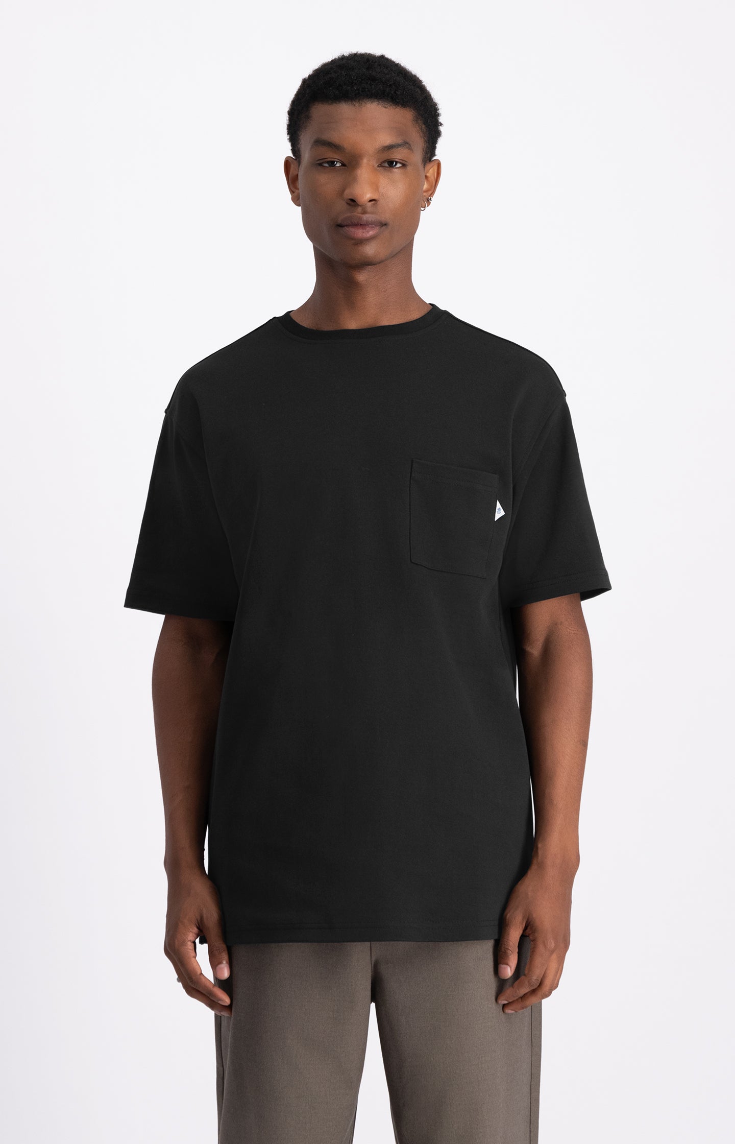 #color_Black